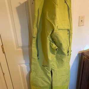 Patagonia PowSlayer bib, men's medium